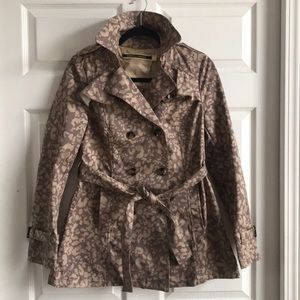 Daughters of the Liberation Subtle Survival Trench‎ Coat / SZ 2